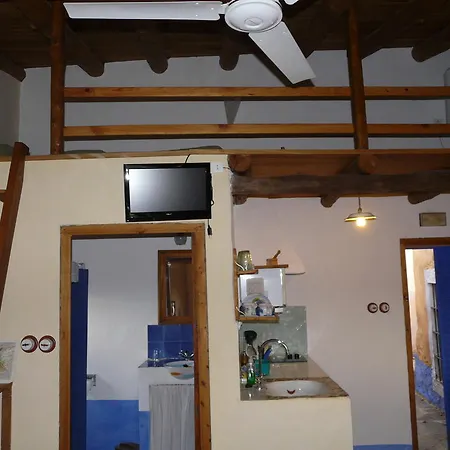 El Nido De La Collalba Apartman *