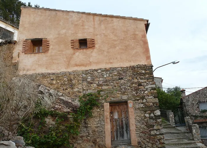 El Nido De La Collalba Cabanas del Castillo